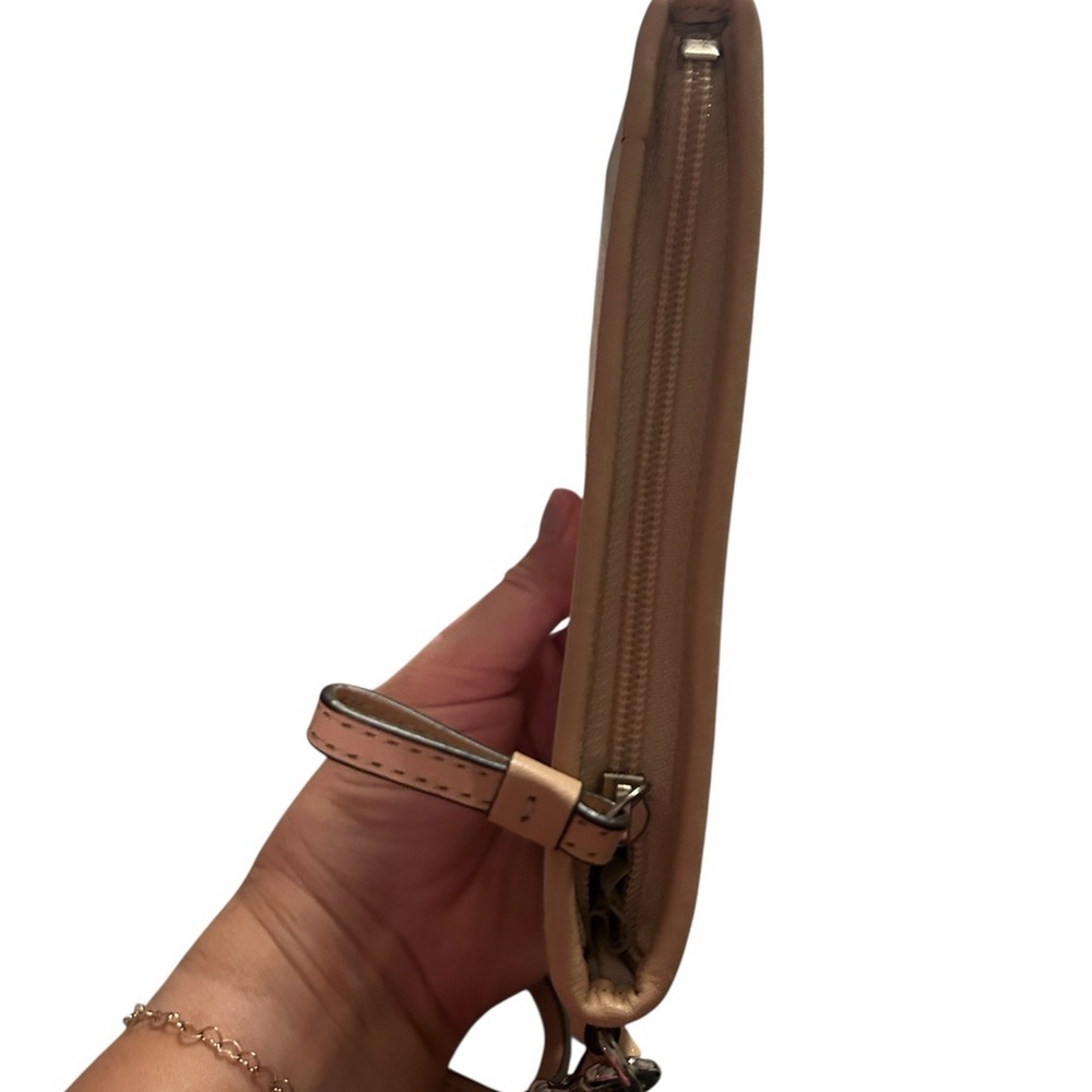 COACH Gold Metallic Wristlet with Tan Trim - Picture 4 of 6